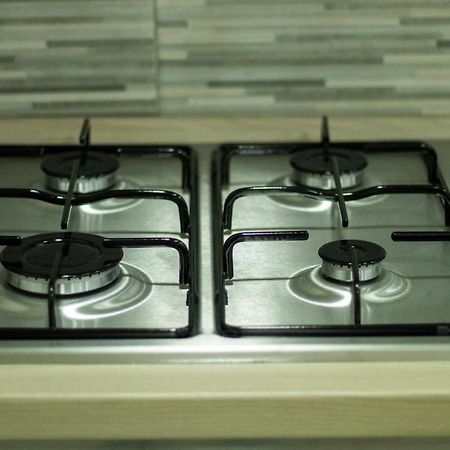 Graphite House Apartment เนเปิลส์ ภายนอก รูปภาพ