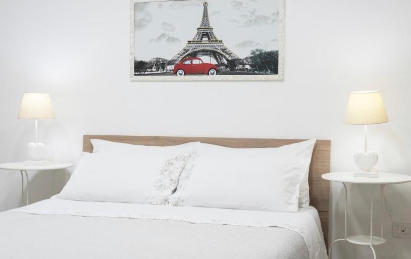 Graphite House Apartment เนเปิลส์ ภายนอก รูปภาพ