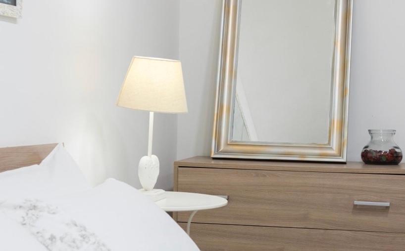 Graphite House Apartment เนเปิลส์ ภายนอก รูปภาพ